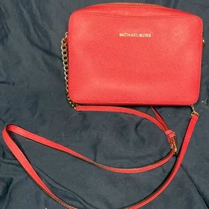 Michael Kors Jet Set Crossbody bag